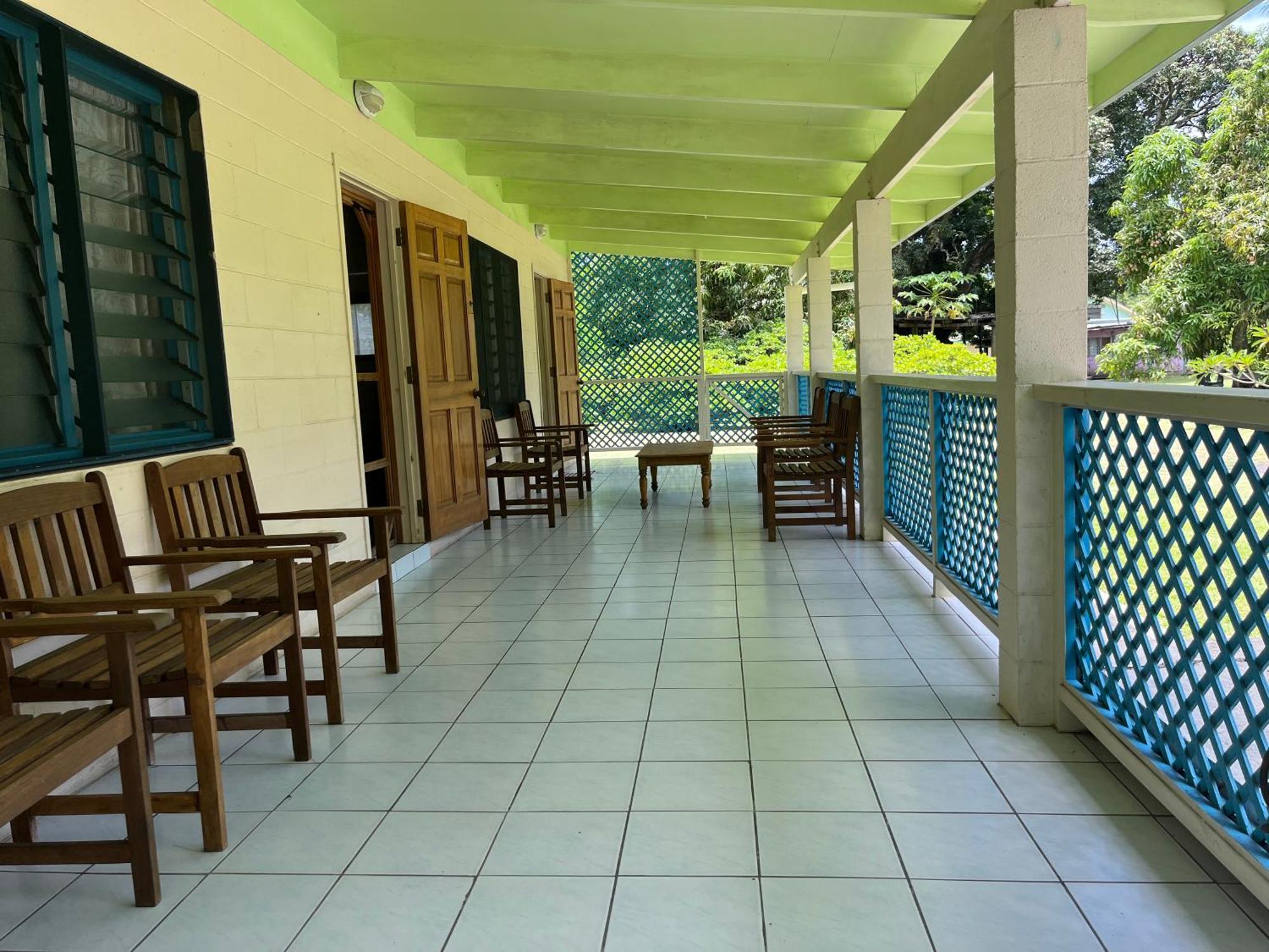 Sharnytas Guesthouse Air Conditioned Аваруа Экстерьер фото
