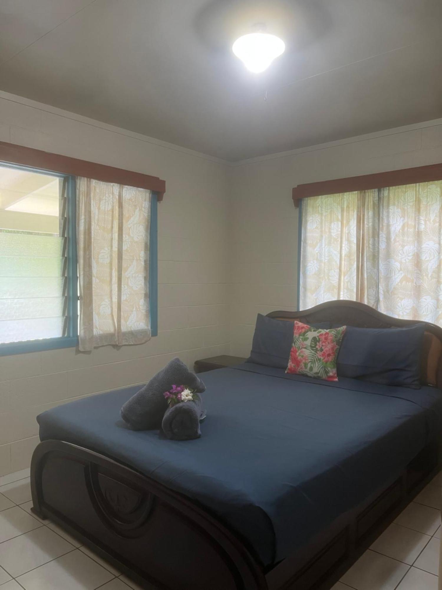 Sharnytas Guesthouse Air Conditioned Аваруа Экстерьер фото