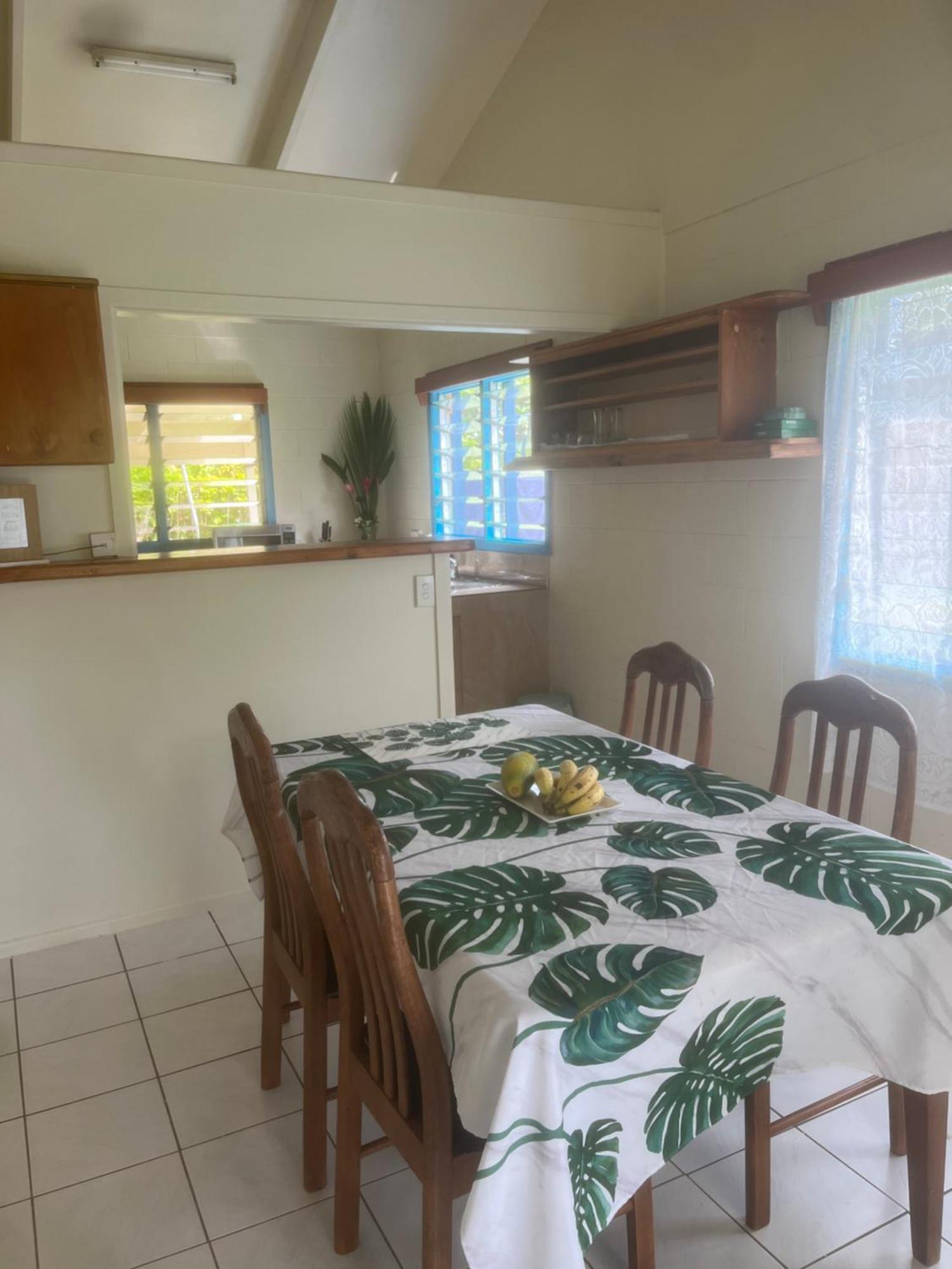 Sharnytas Guesthouse Air Conditioned Аваруа Экстерьер фото